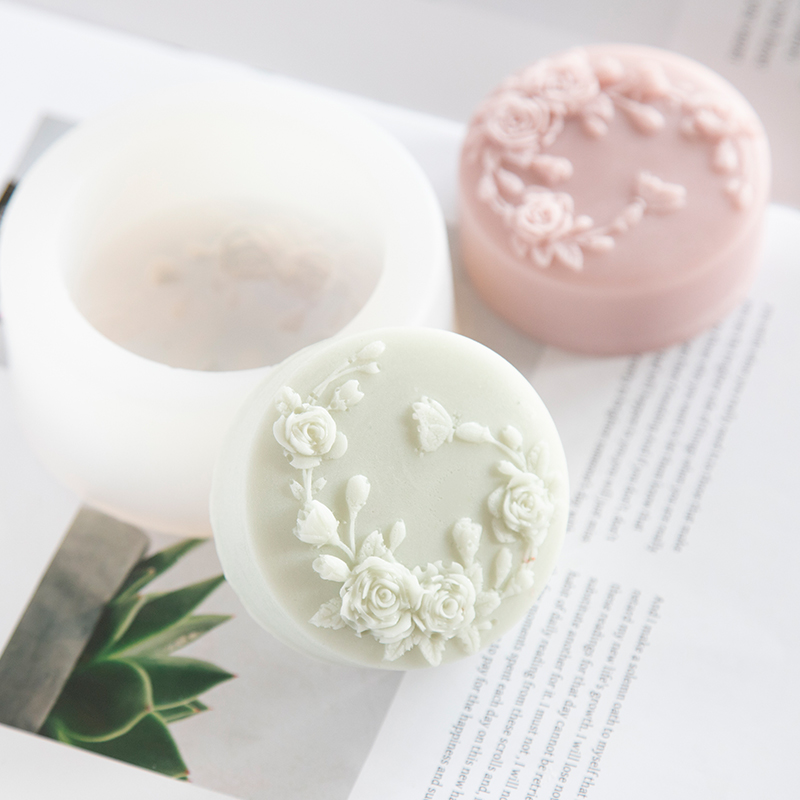 Круглая форма с цветком розы,  – обзор и цена Soap Making Formula