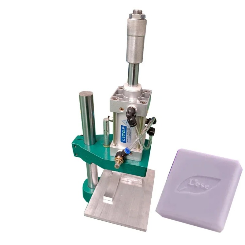 Малая шкала 200 кг/ч, пневмати – обзор и цена Soap Making Machine Small Scale